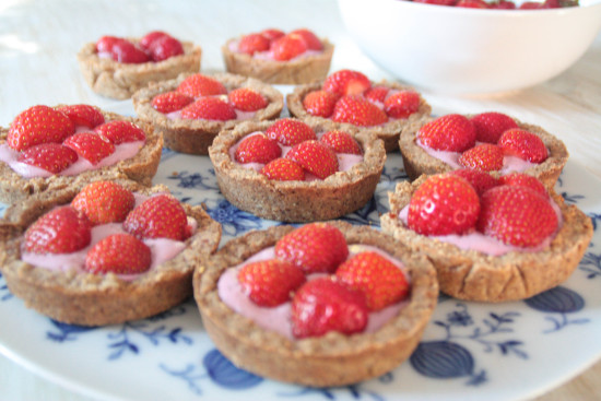 Strawberry Cream Tarts - Heavenlynn Healthy